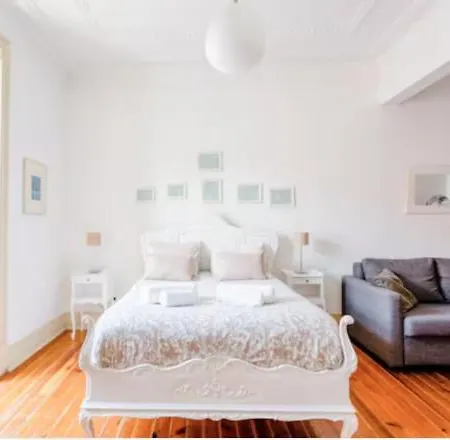 Charming Rooms Homestay